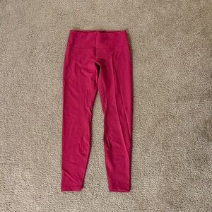 Lululemon magenta leggings